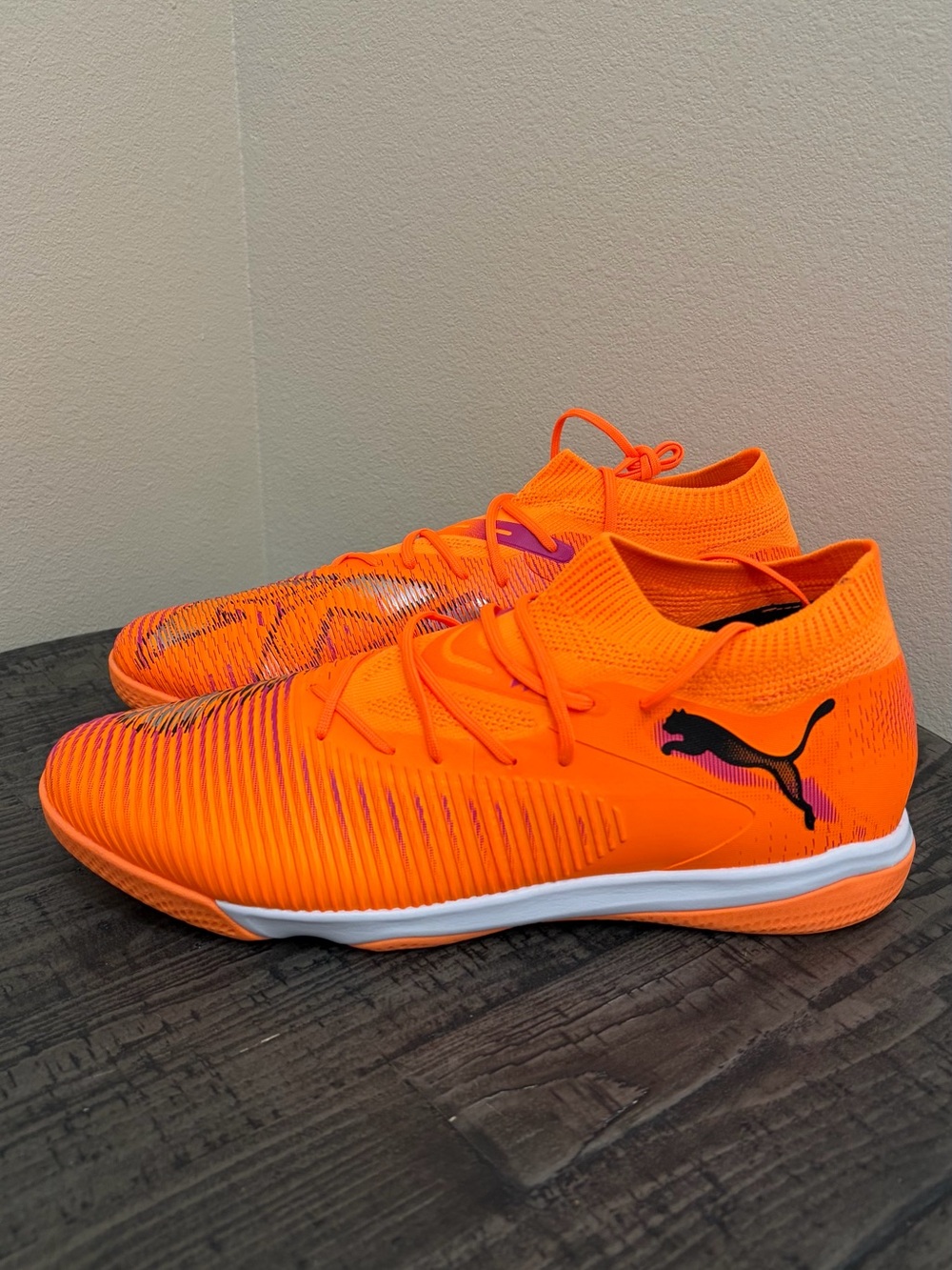 🚨NEW Puma Men Indoor Soccer Shoes🚨